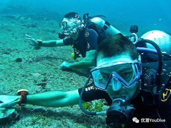 越野车涂颜色